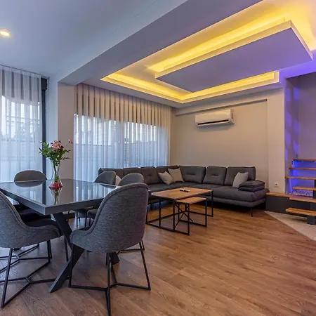 Palm Private Villas بيليك