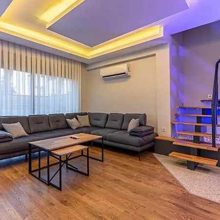 Palm Private Villas فيلة بيليك