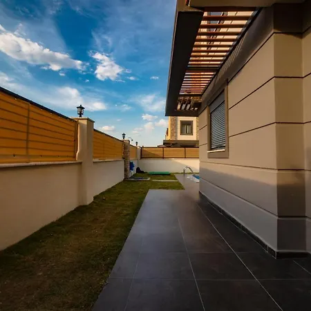 Palm Private Villas * بيليك
